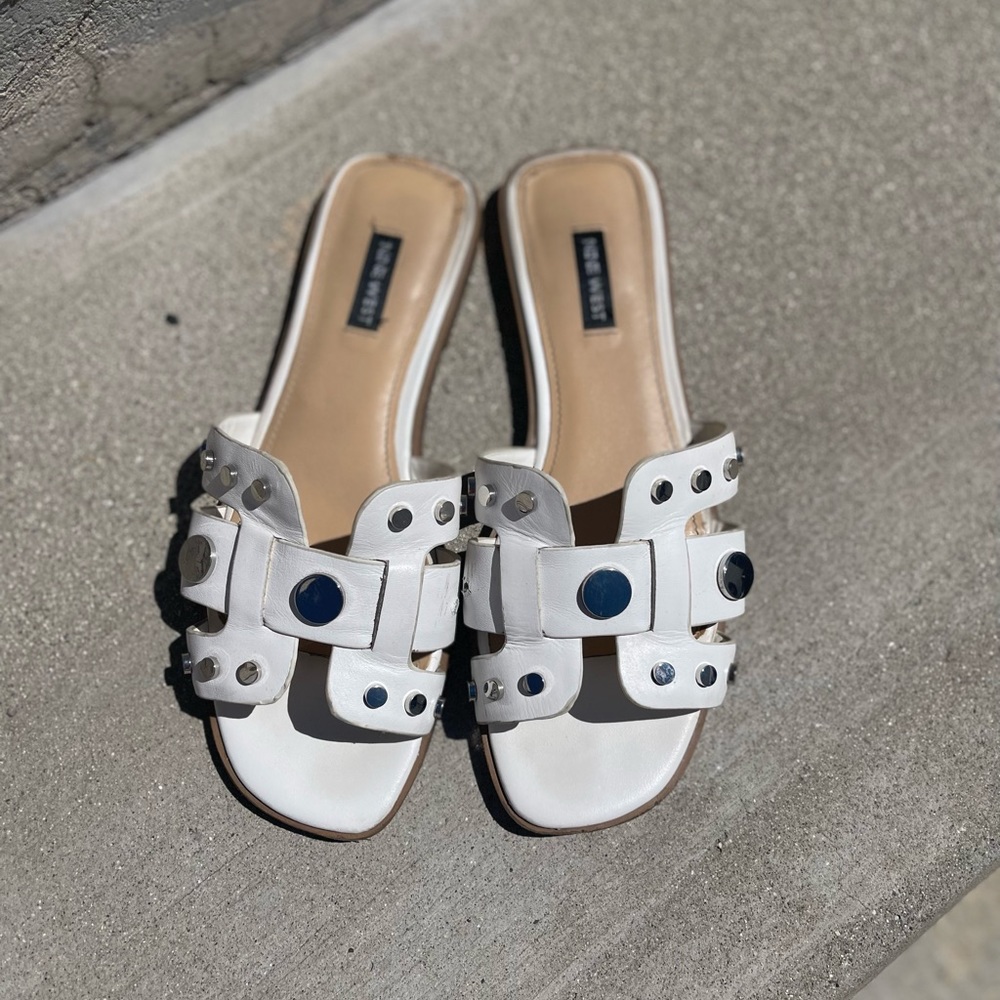 Nine West Slip White Sandals 8.5 size